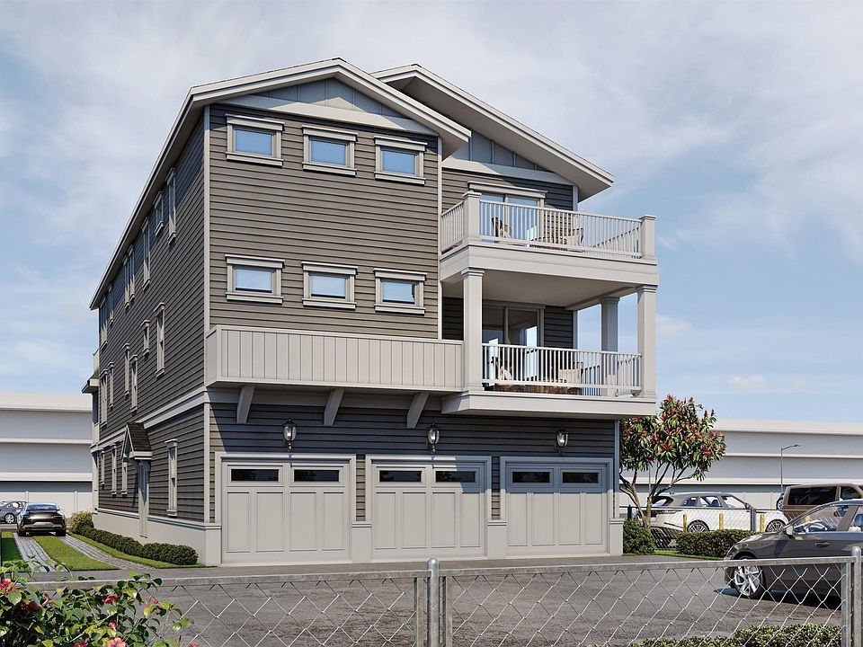 2nd image of 822 9th St #2