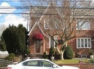 6243 83rd St, Middle Village, NY 11379
