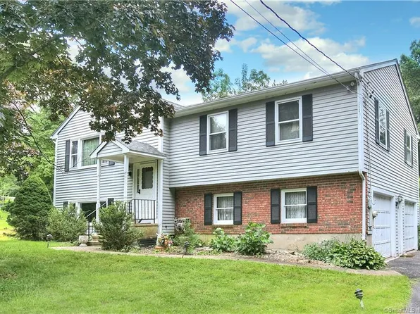 580 Whitney Avenue, Trumbull, CT 06611