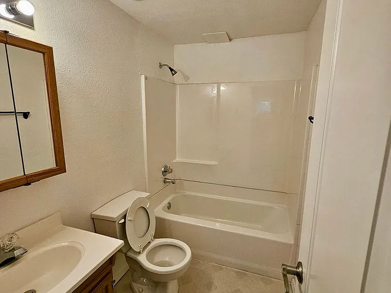 6373 Pulpit Rock Dr — Photo 15