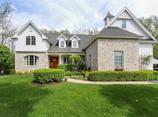 1201 S Summit St #235, Barrington, IL 60010