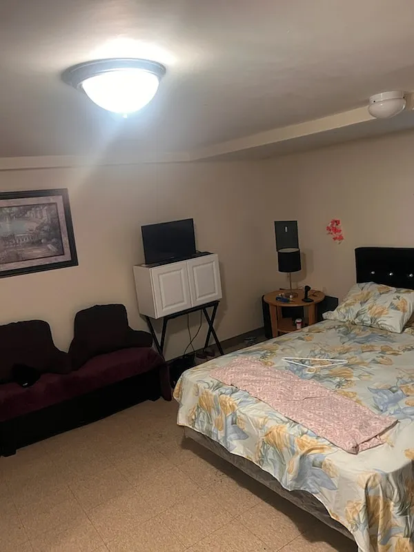 2 bed, 2126 sqft, $1,000 — Photo 1