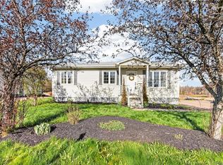 205 Thomas St, Dieppe, NB E1A 2C3