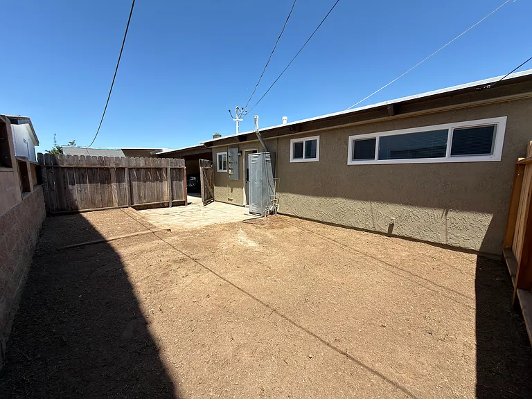 2225 Pacific Ave #B — Photo 16