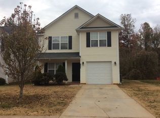 1409 Braveheart Ln, Charlotte, NC 28216
