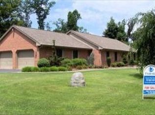 117 Valley Ln, Annville, PA 17003