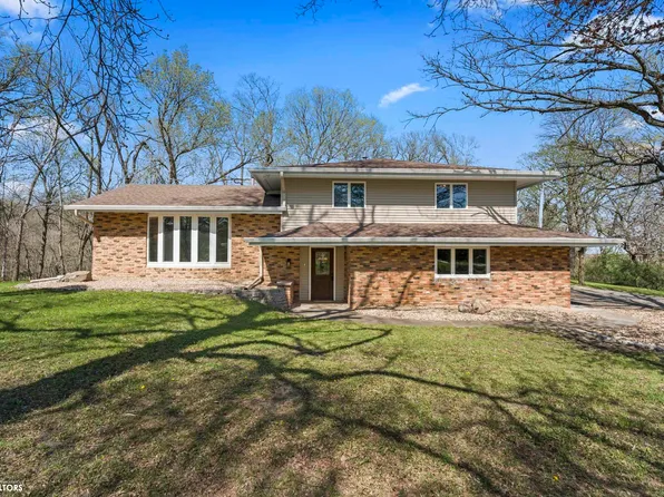 2695 Timberlane Rd, Webster City, IA 50595