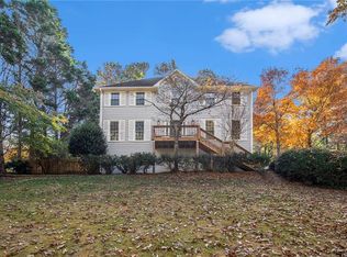 154 Plantation Trce, Woodstock, GA 30188