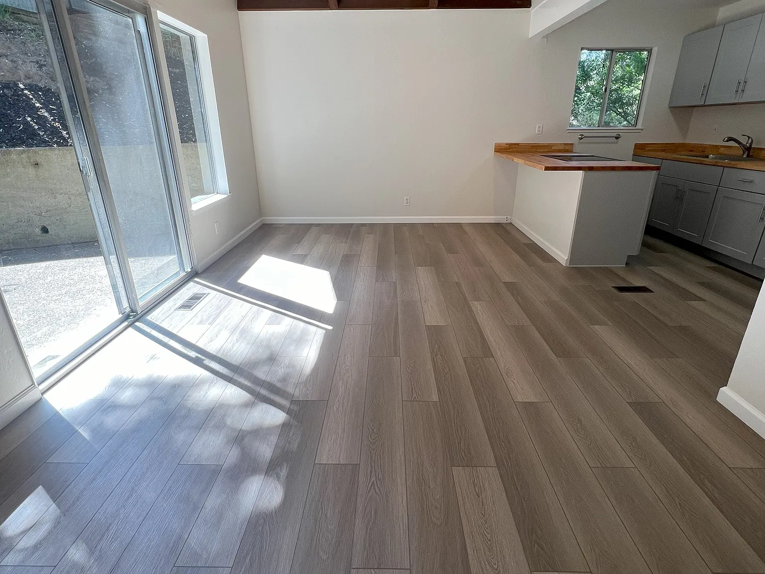 1 bed, 700 sqft, $2,950 — Photo 2