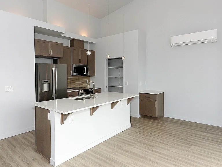 Z Street Lofts — Photo 7