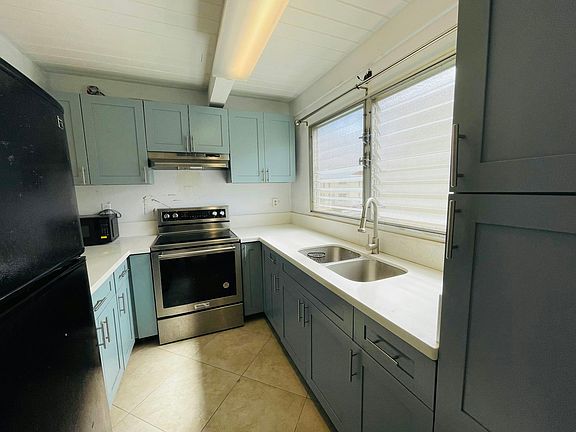 4th image of 877 Ala Lilikoi St