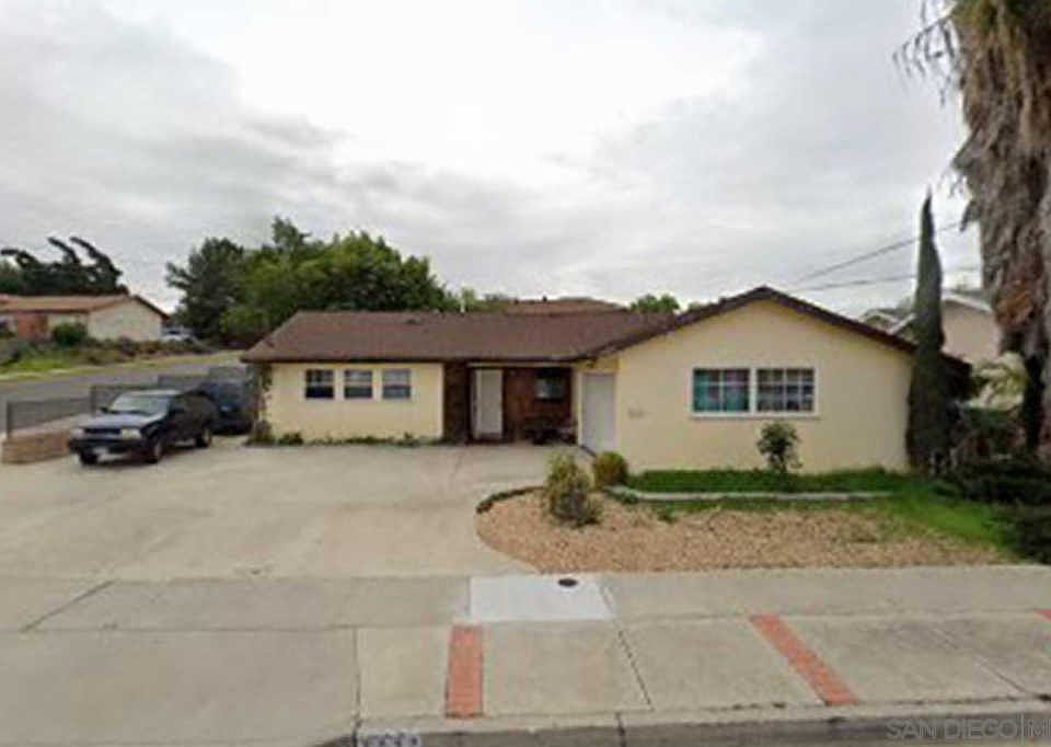 2nd image of 8037 Lake Adlon Dr