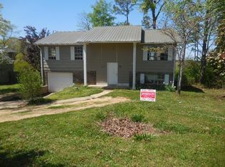 2828 Arrowhead Dr NE, Birmingham, AL 35215