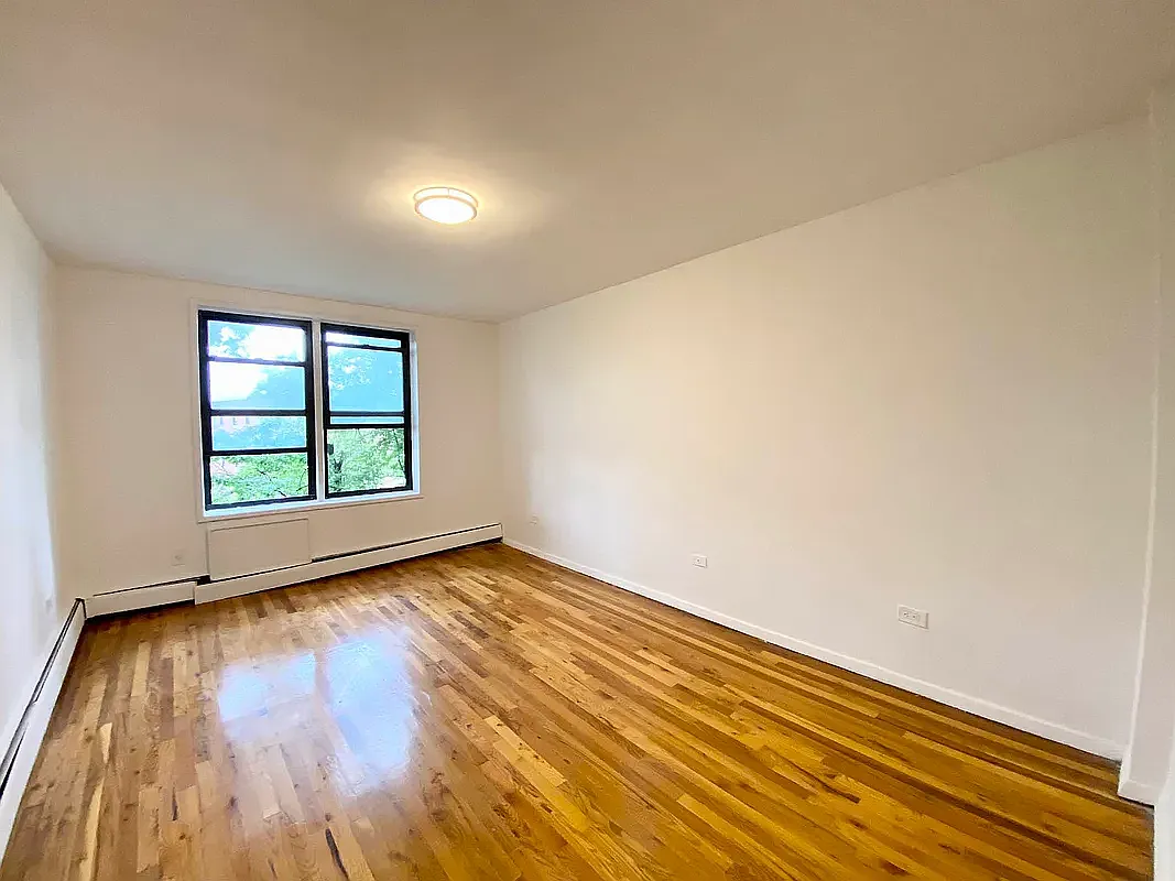 Building Photo - 3636 Fieldston Rd #2J