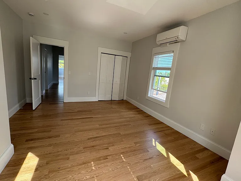 6 Alston St #2 — Photo 4
