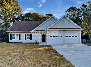 4240 Fox Chase Dr, Loganville, GA 30052
