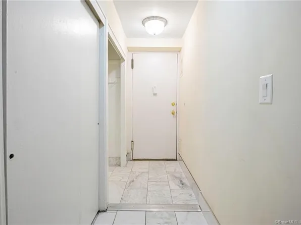 91 Strawberry Hill Avenue #328, Stamford, CT 06902