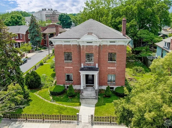 35 Linden Ave, Dayton, OH 45403