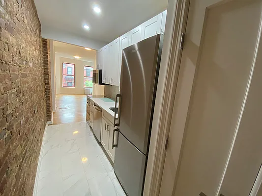 Rented by JM Preston Properties LLC | media 12