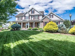 1818 Red Top Orchard Rd, Waynesboro, VA 22980