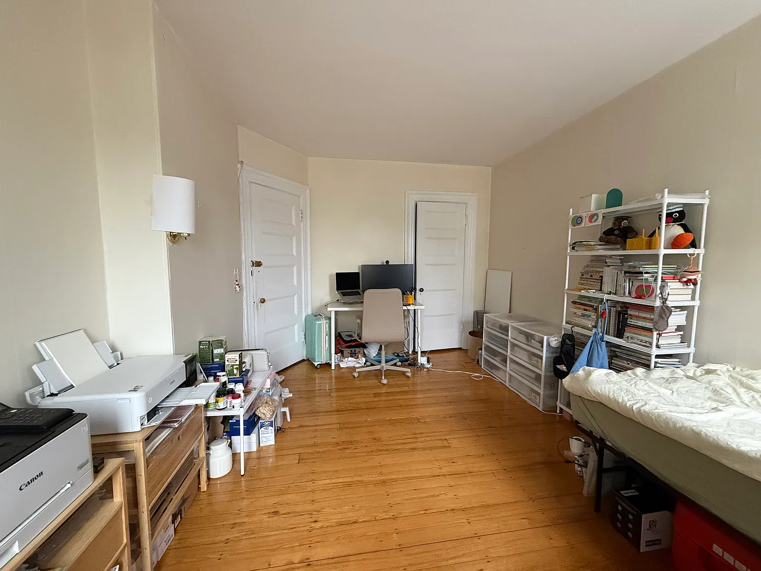 3 bed, 1300 sqft, $1,300 — Photo 3