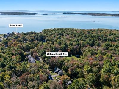 28 Brant Beach Ave, Mattapoisett, MA, 02739