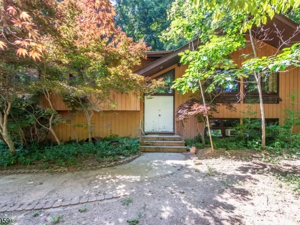 11 Foremost Mountain Rd, Montville Twp., NJ 07082