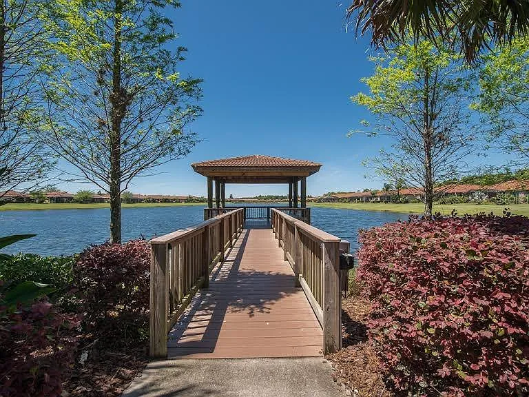 352 Laurel Falls Dr — Photo 59