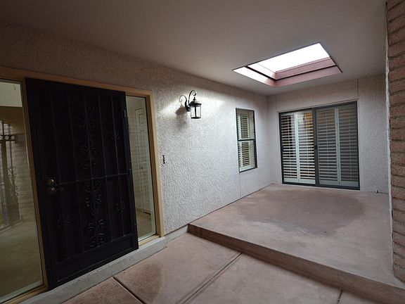 3rd image of 7011 E Calle Morera