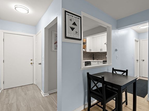 4th image of 400 Savin Hill Ave APT 6