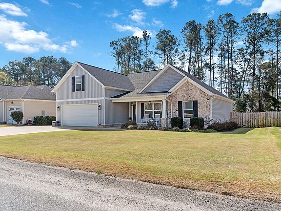 4th image of 239 Sweetwater Landing Dr