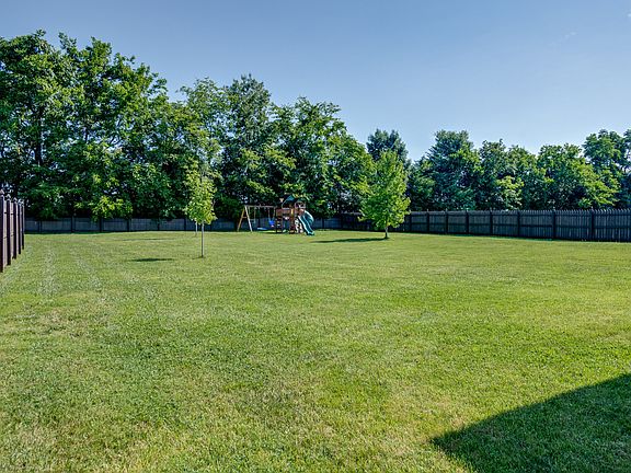 5th image of 704 Morriswood Dr