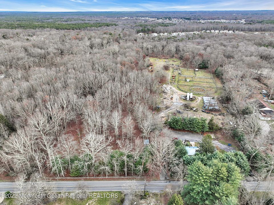 40 Yellowbrook Road, Freehold, NJ 07728 MLS 22312662 Zillow