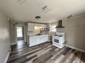 215 Lafayette St, Michigan City, IN
