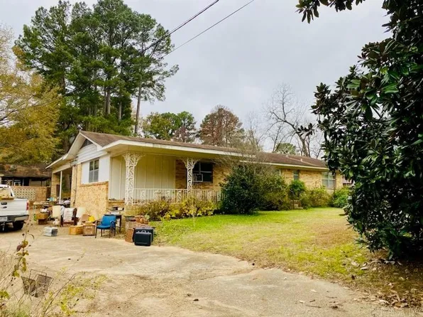 517 Fairview Rd SW, Camden, AR 71701