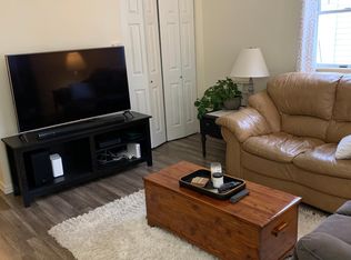 315 3rd St #1, Irwin, PA 15642