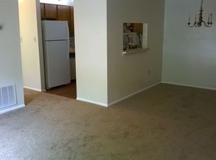 127 Applegate Ln, East Brunswick, NJ