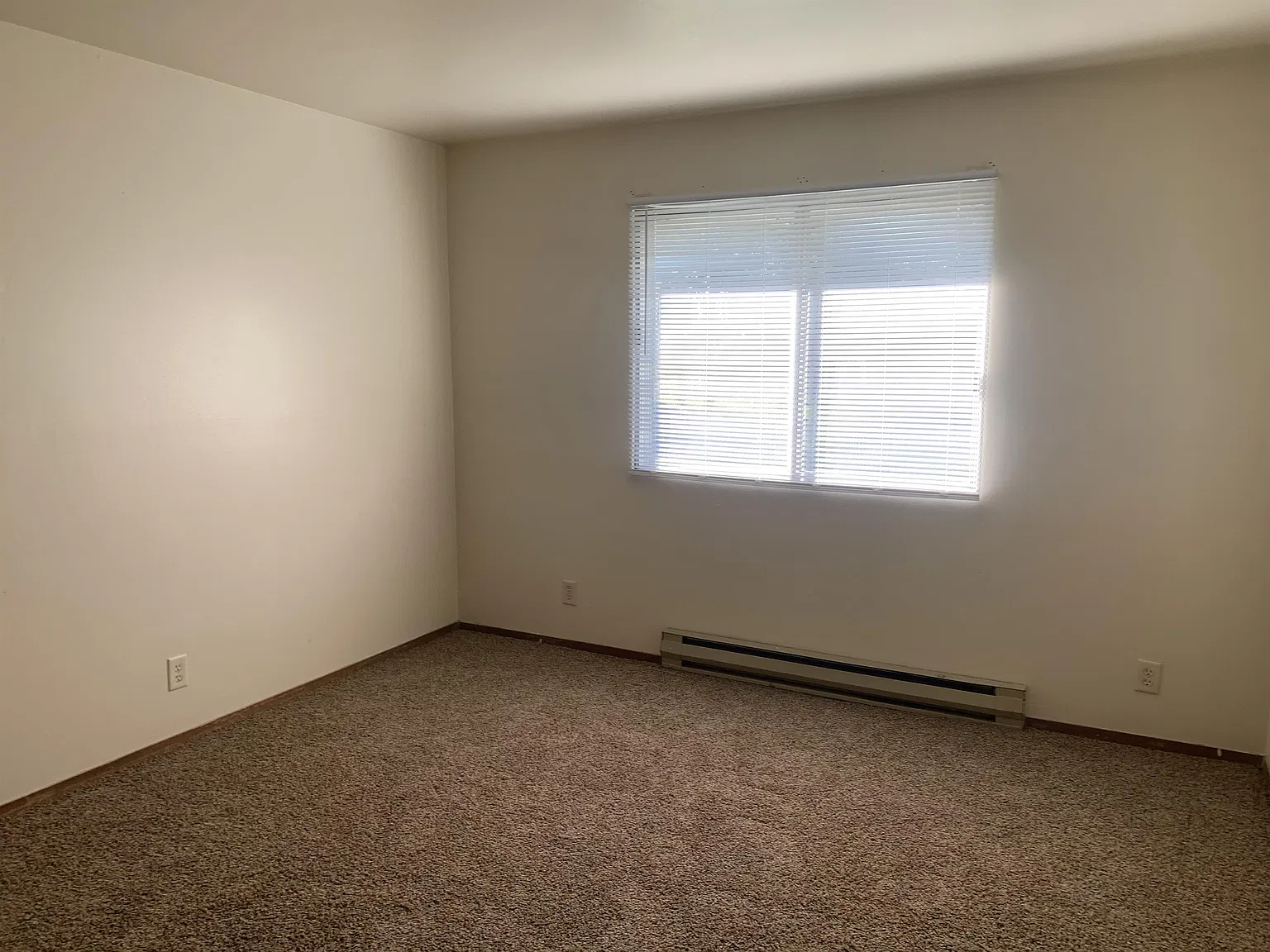 4320 Kennedy Drive - 203 — Photo 4