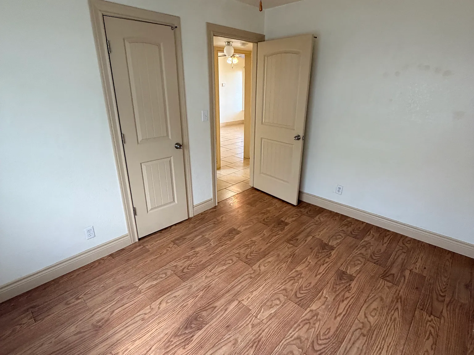 2 bed, 700 sqft, $975 — Photo 4