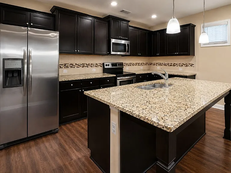 5150 Amberland Sq — Photo 2