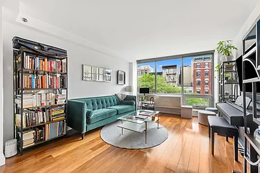 310 East Houston Street, #4E
