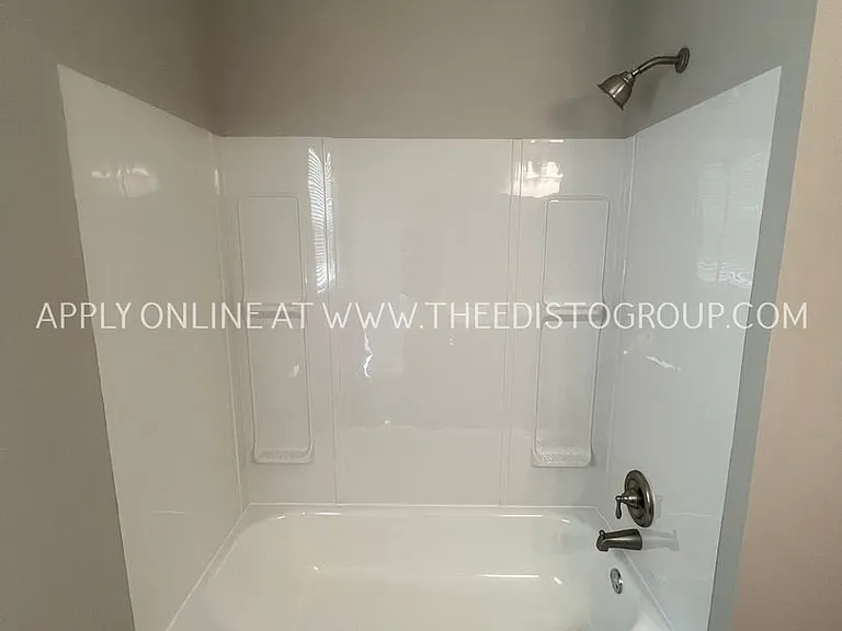 1211-1215 Ellis Ave — Photo 12