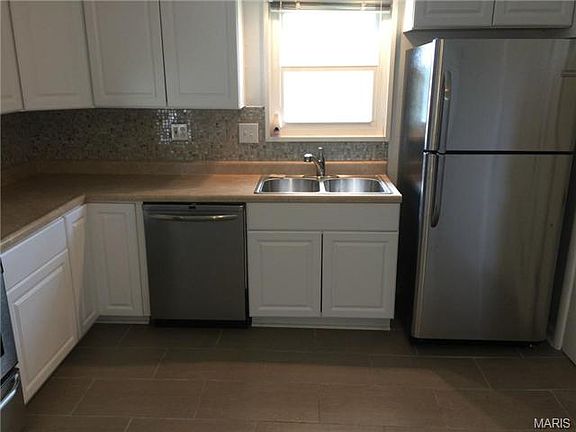 2nd image of 226 Martigney Dr