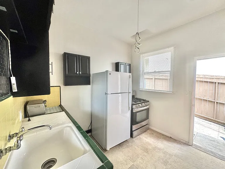 Nerney Apartments — Photo 20