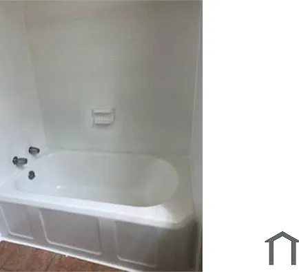 415 Levick St #1 — Photo 7