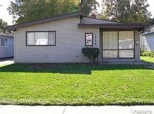 1226 E Maxlow Ave, Hazel Park, MI 48030