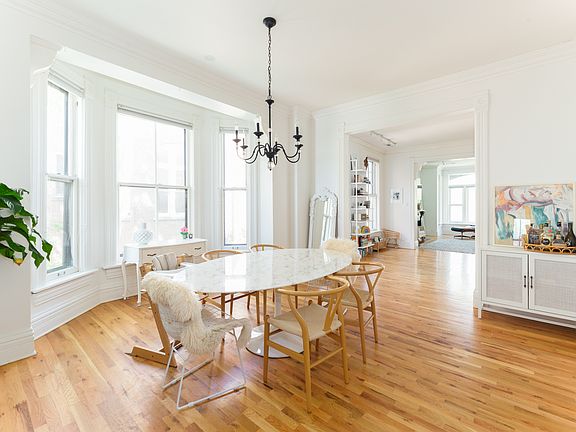 5th image of 2013 W Evergreen Ave #2