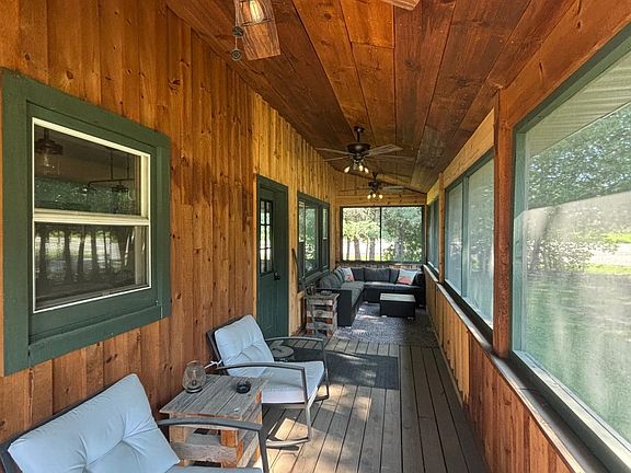 2nd image of 17195 Evergreen Ln