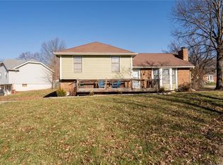 912 NE 104th Ter, Kansas City, MO 64155
