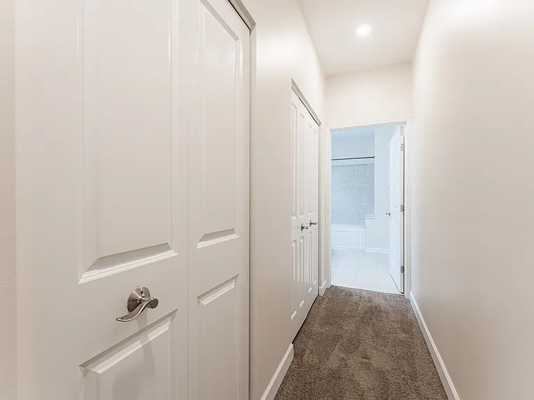 1124 Lake St #4 — Photo 10